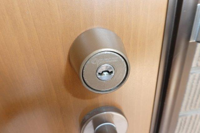 総社市中原のアパートのセキュリティ|オプナスキー