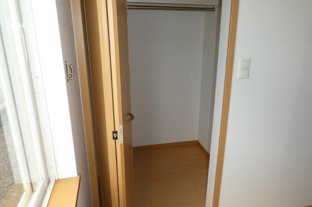 フェリシダ矢蔵Ⅲの収納|ウォークインクローゼット