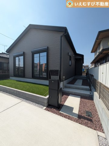 LIGNAGE　羽生市南5丁目の外観
