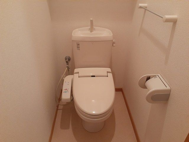 ア　ディンプルのトイレ