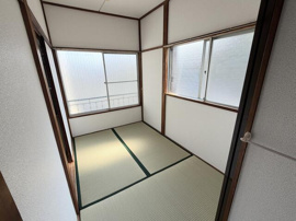 和室３帖は２面採光