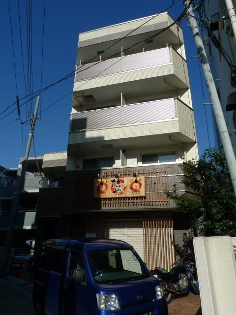 オルジュ本町Ⅱの外観