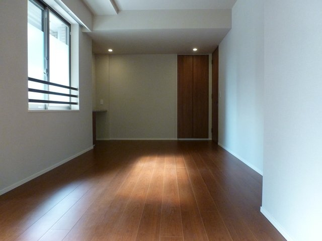 千代田区四番町の賃貸マンションの洋室