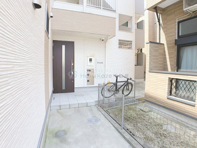 【エントランス】 | ジュネス内浜町【名古屋市賃貸・オートロック付】