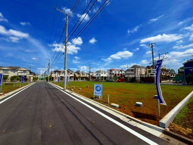 小平市鈴木町1丁目 西武新宿線 花小金井駅 売地の前面道路含む現地写真