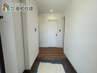 【玄関】 | 新築戸建　神戸市垂水区狩口台２丁目