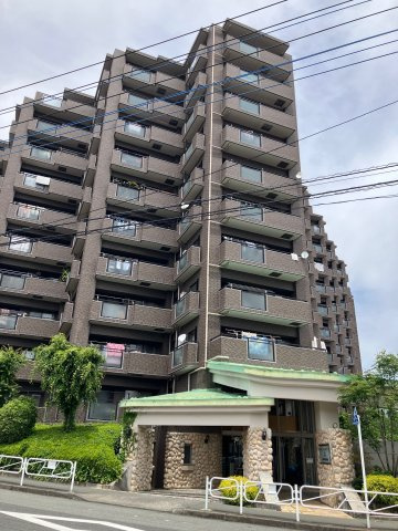 ドラゴンマンション多摩学園都市伍番館の外観|ペット飼育可能、駐車場敷地内空き有りです