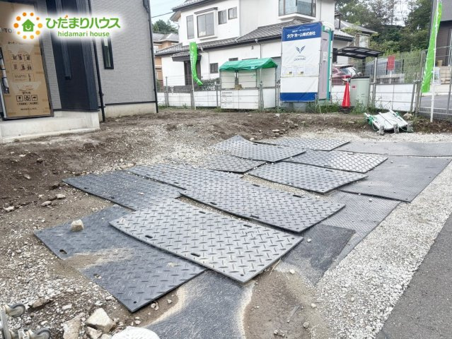 野田市大殿井3期　新築戸建　1号棟の駐車場|2台分可能な駐車スペース(^^)/車種により異なる場合がございます。