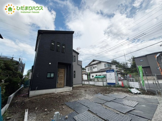 野田市大殿井3期　新築戸建　1号棟の駐車場|2台分可能な駐車スペース(^^)/車種により異なる場合がございます。