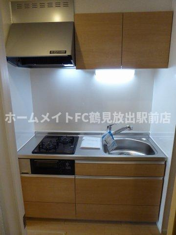 大阪市鶴見区緑１丁目のアパートのキッチン