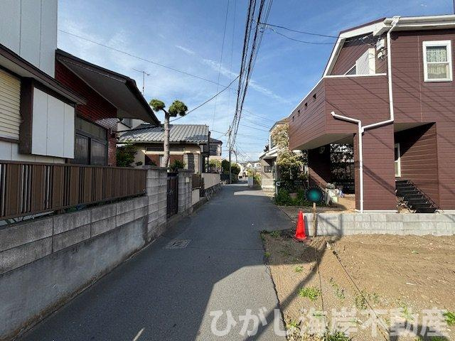 茅ケ崎市東海岸北４丁目　売地　全２区画の前面道路含む現地写真|現地外観