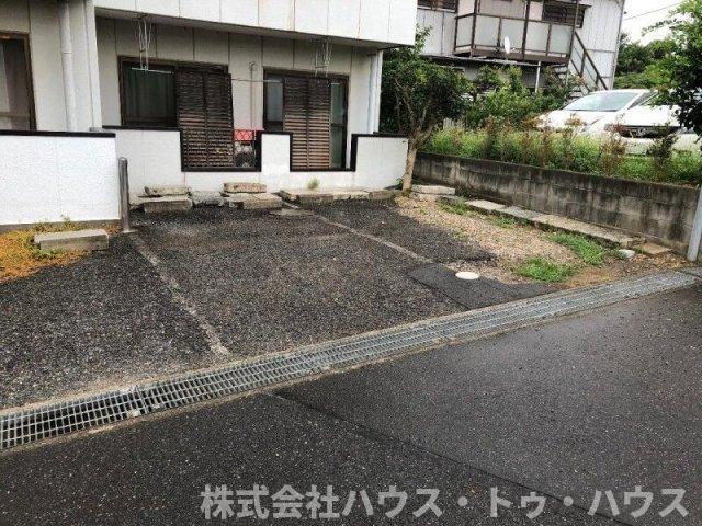 武蔵野レジデンスの駐車場