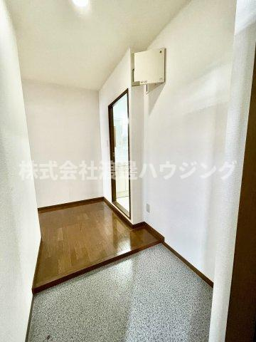 玉手マンションの玄関