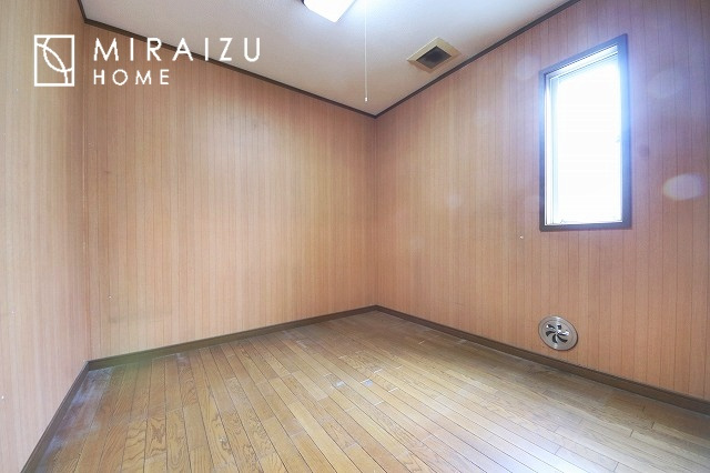 【洋室】 | 実際のお部屋をごゆっくりご見学いただけます。お休みの日にご家族で見学はいかがでしょう。