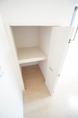 【収納】 | ハイグレイス1番館 | ※同物件・反転タイプの写真です。