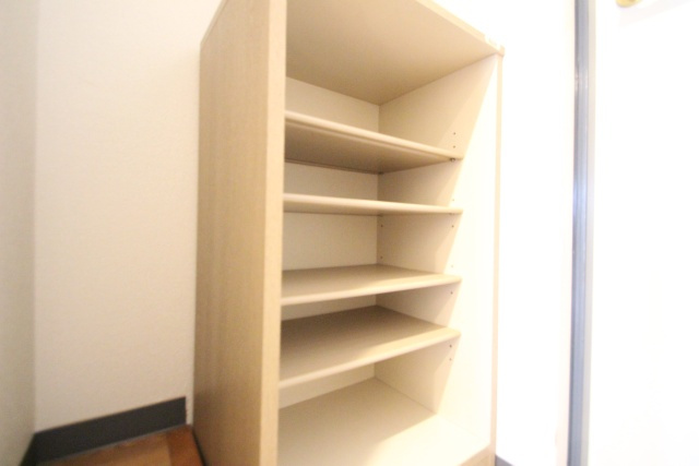 ソレイユ御器所の収納