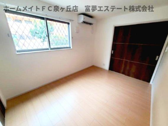 【洋室】 | シエル・ランピード浜寺 | リビングと洋室の戸を閉めたとき