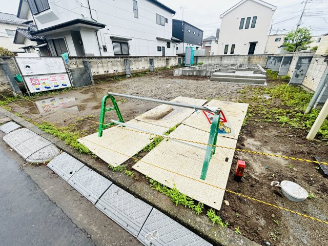 新築　前橋市朝日が丘町　Heartful　Town　１号棟の駐車場|現地写真　駐車スペースは並列2台分可能です！
