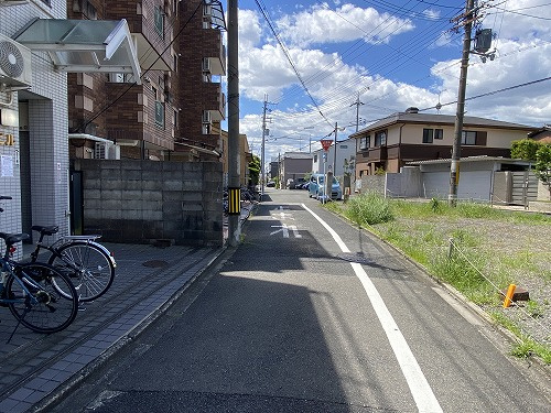 紫竹上竹殿町 土地(2号地)の前面道路含む現地写真