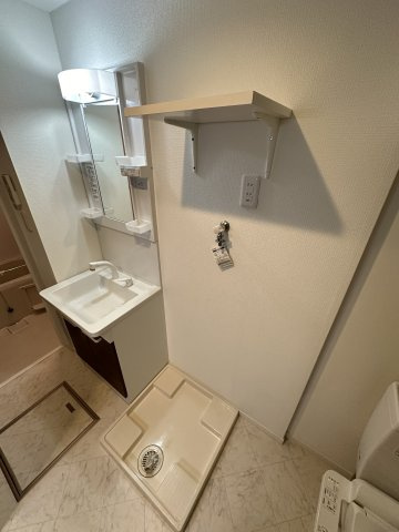Felice中山の洗面所|スペースが確保できる洗面所です
