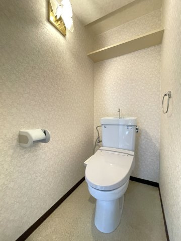 信開ガーデンコート西大路のトイレ|温水洗浄便座