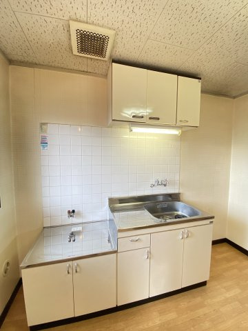 クレセント北山のキッチン|他号室の写真になります。
