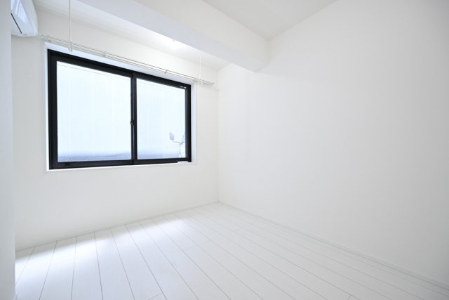 Ｔｈｅ　Ｒｅｓｉｄｅｎｃｅ　Ｎｉｈｏｎｂａｓｈｉの洋室|洋室2