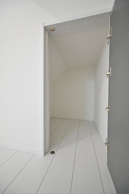 Ｔｈｅ　Ｒｅｓｉｄｅｎｃｅ　Ｎｉｈｏｎｂａｓｈｉの収納|（DK）
