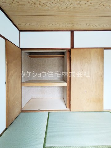 レジデンス塩原の収納|※408です。
