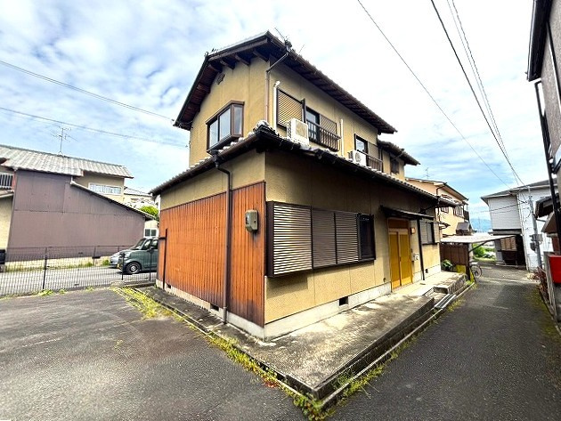 大和郡山市東奈良口町戸建の外観|建物外観を気になさる方へ、見た目の良い物件です