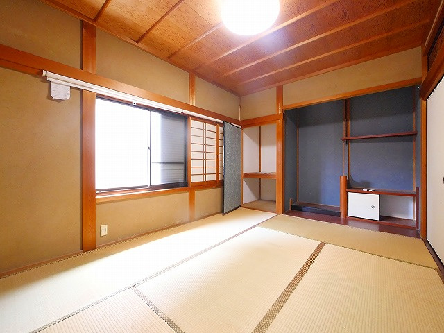 大和郡山市東奈良口町戸建の和室|和室があれば客間としても活用できます