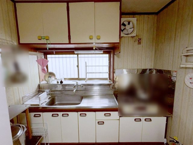 中古戸建のキッチン