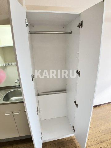 オズレジデンス関目の玄関