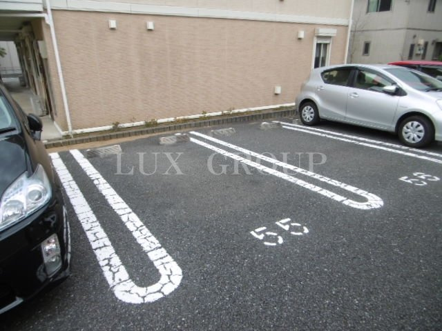 【駐車場】 | クレール四季彩の丘　八番館