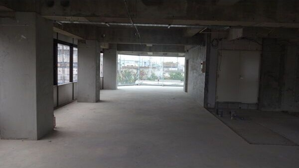 ピボット高蔵寺駅前ビルの内装