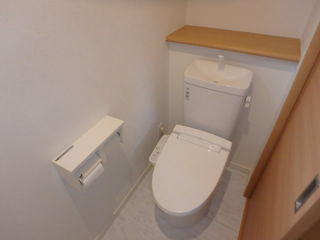S1781H　須崎オール電化住宅のトイレ