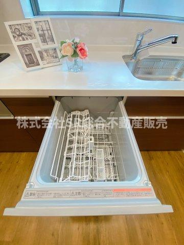 末広町中古戸建の設備|食洗機があり洗い物の手間が省けます♪