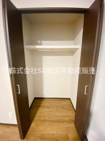 末広町中古戸建の収納|キッチンにも便利な収納あります！
