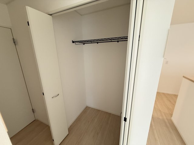 クレイドルガーデン前橋市川原町第４　１号棟の収納|リビング収納付きです！日用品の収納にいかがでしょうか。