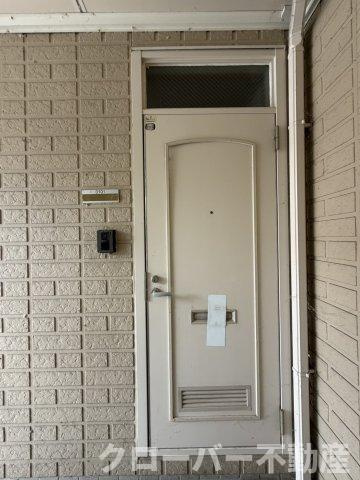 ソファレD棟の玄関
