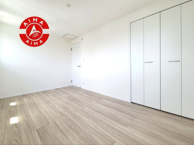 春日市春日原東町4丁目第1-4棟(C号棟)の子供部屋|穏やかな光が差し込む室内には、穏やかな時間が流れます。