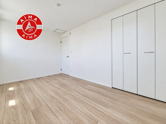 春日市春日原東町4丁目第1-4棟(C号棟)の子供部屋|穏やかな光が差し込む室内には、穏やかな時間が流れます。