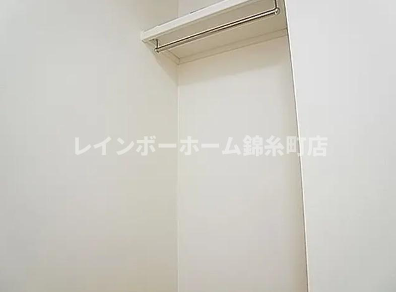 ロイヤルブルーゲート五反野の収納|※別部屋参照写真となります。