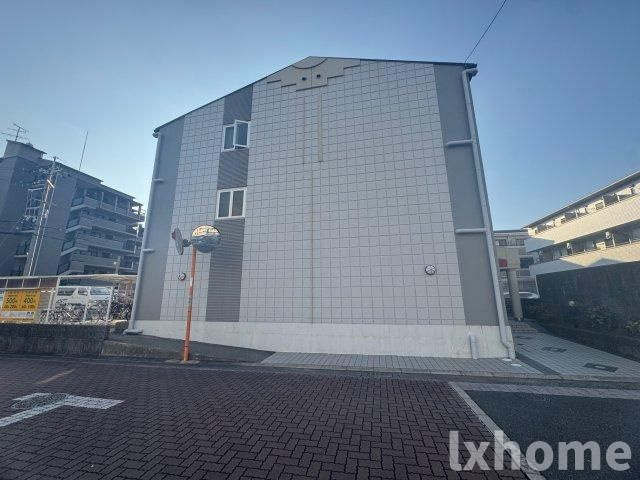 ウエストコーポの外観|外観は落ち着いています