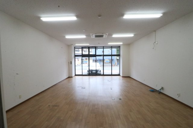 【内装】 | ロイヤルパレス