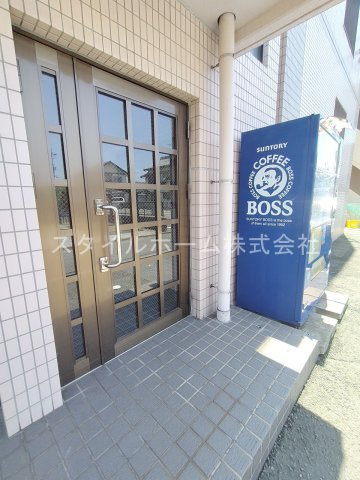 カワイマンションのエントランス