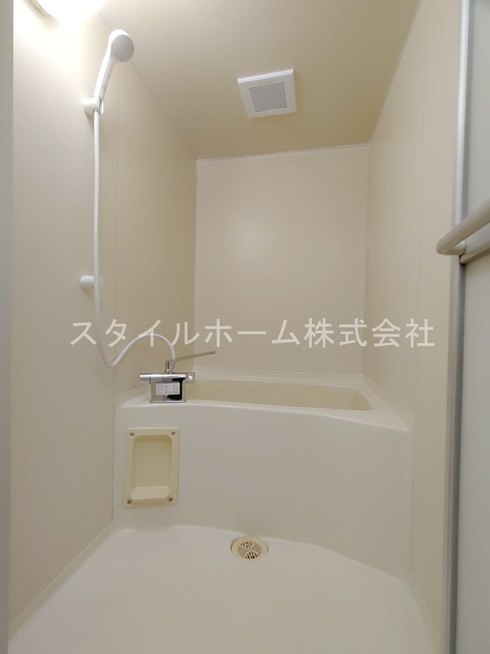 カワイマンションの浴室
