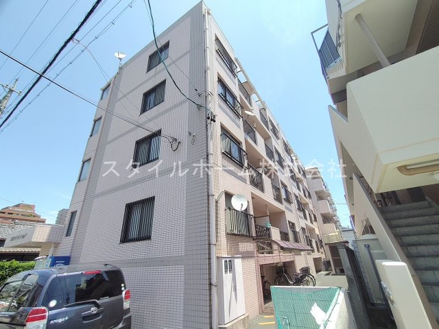 カワイマンションの外観