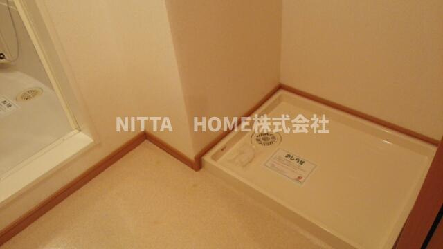ボヌールＢのその他|室内洗濯機置き場も完備★