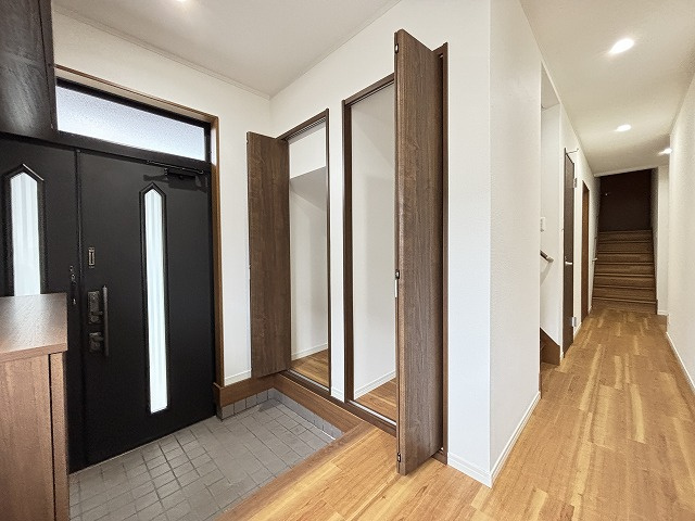 【玄関】 | 大野城市大城4丁目　戸建て